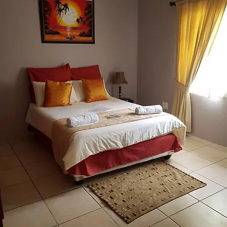 Asante Sana Guesthouse Amanzimtoti Exterior photo
