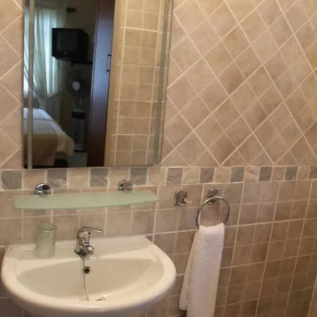 Asante Sana Guesthouse Amanzimtoti Room photo